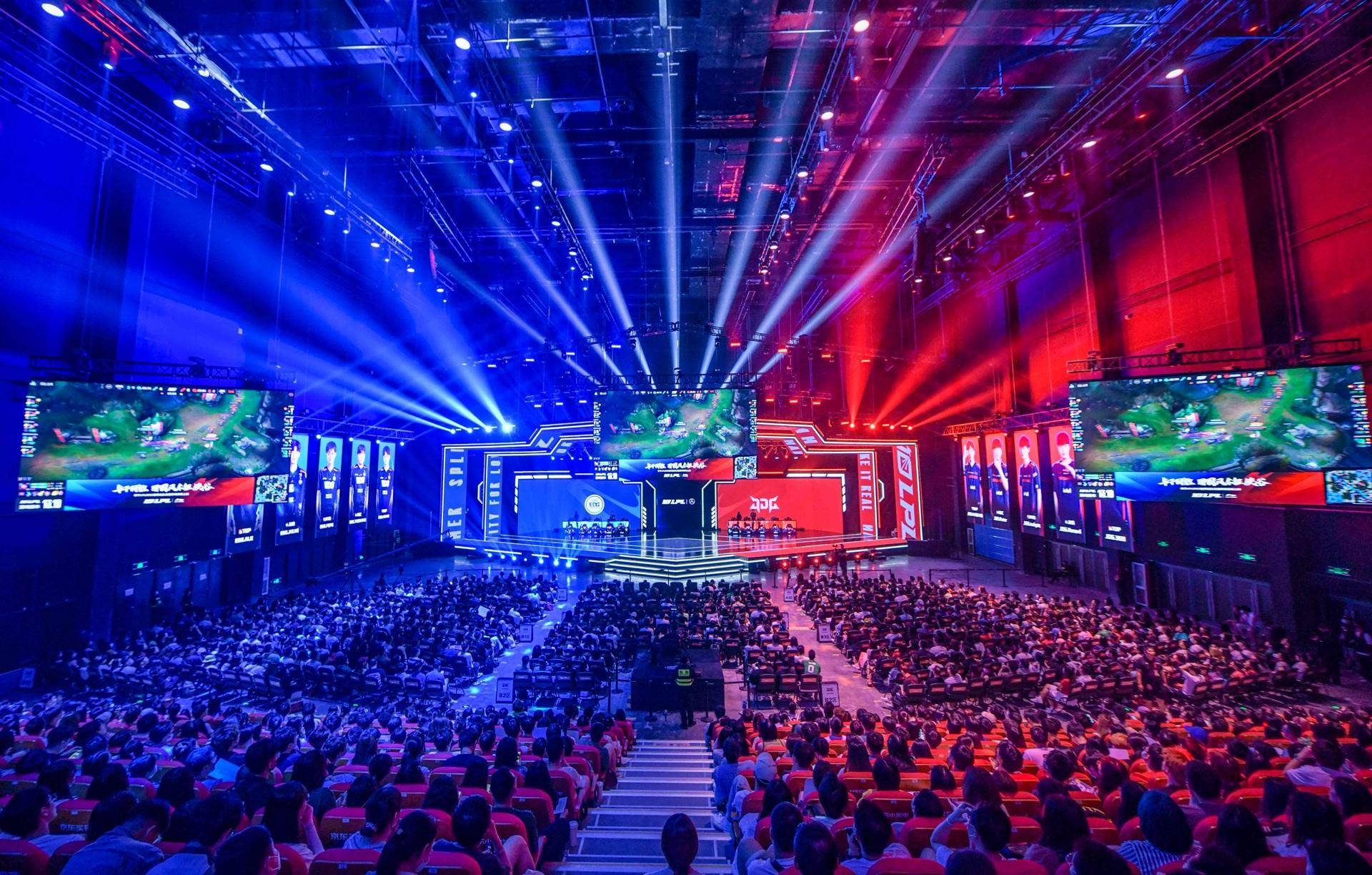 的技术细腻 的技术细腻