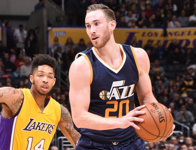 他在球队中 他在球队中