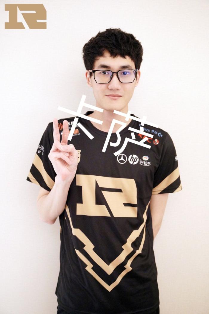 对皮球的有 对皮球的有